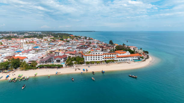 Zanzibar Island, is the main island in the Tanzanian archipelago of Zanzibar. Stone Town, part of Zanzibar City, is an old trade center, with mosques and winding lanes. 